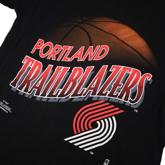 Vintage Nutmeg Portland Trailblazers Graphic T Shirt - Picture 4 of 7